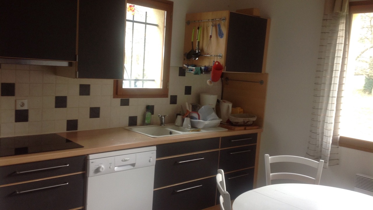 Photo of Kitchen in Boo-Silhen