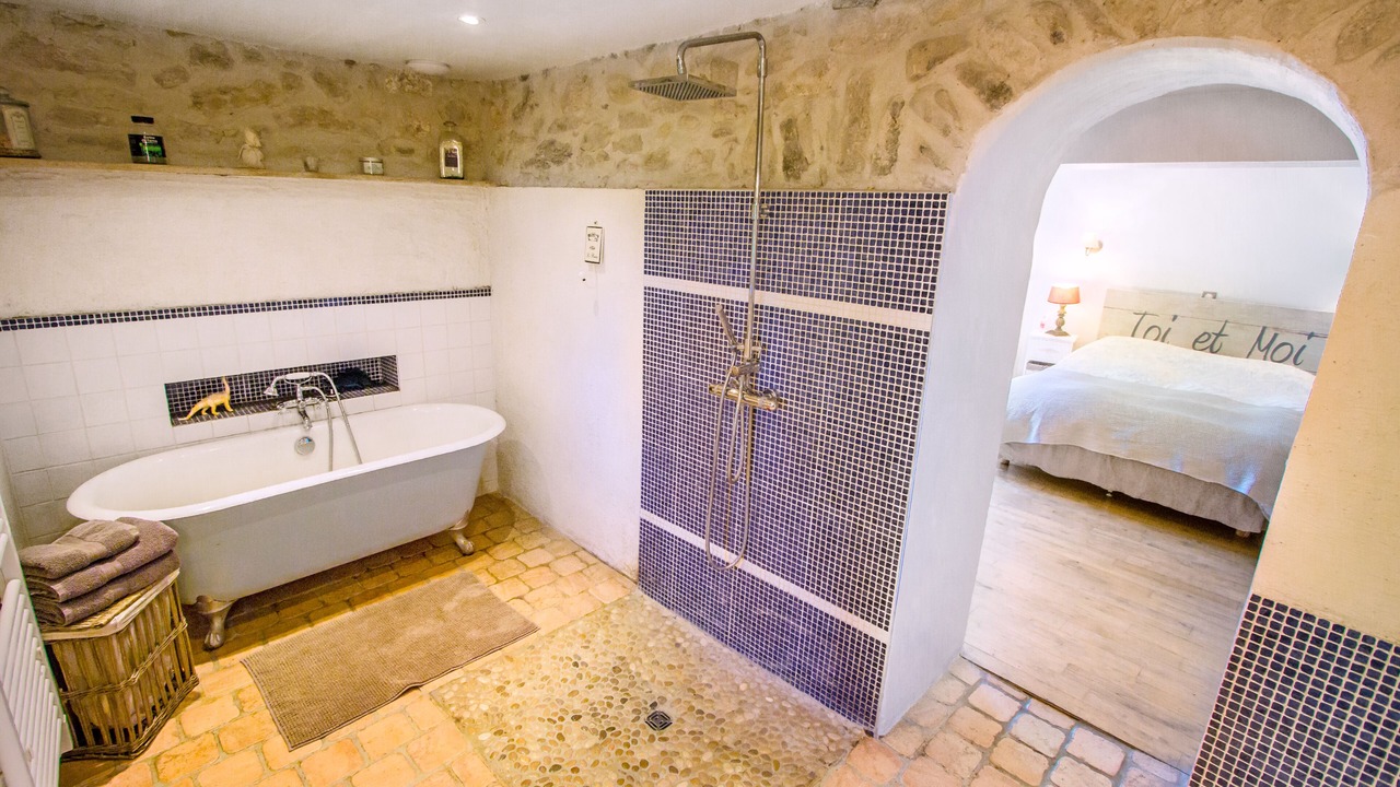 Photo of Bathroom in Montolieu
