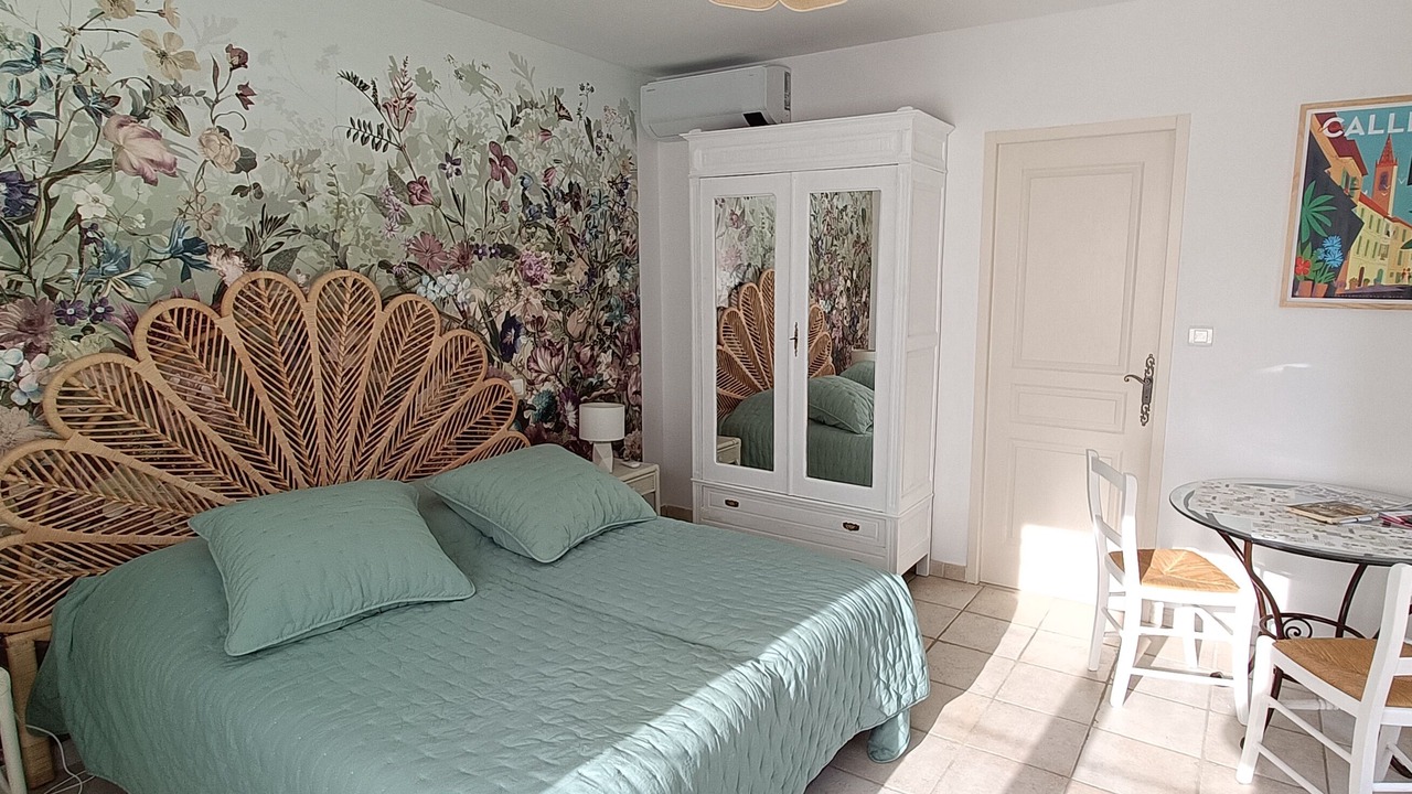 Photo of Bedroom in Callian