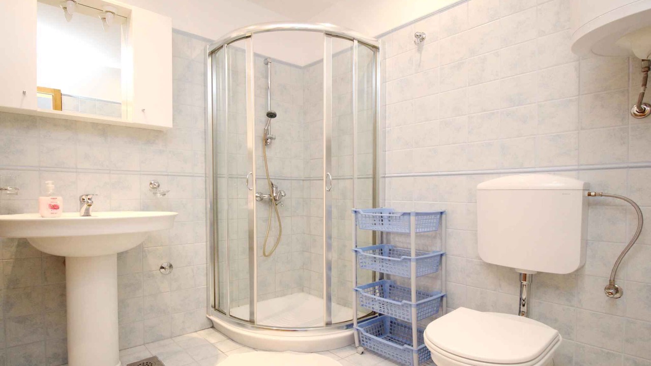 Photo of Bathroom in Baska