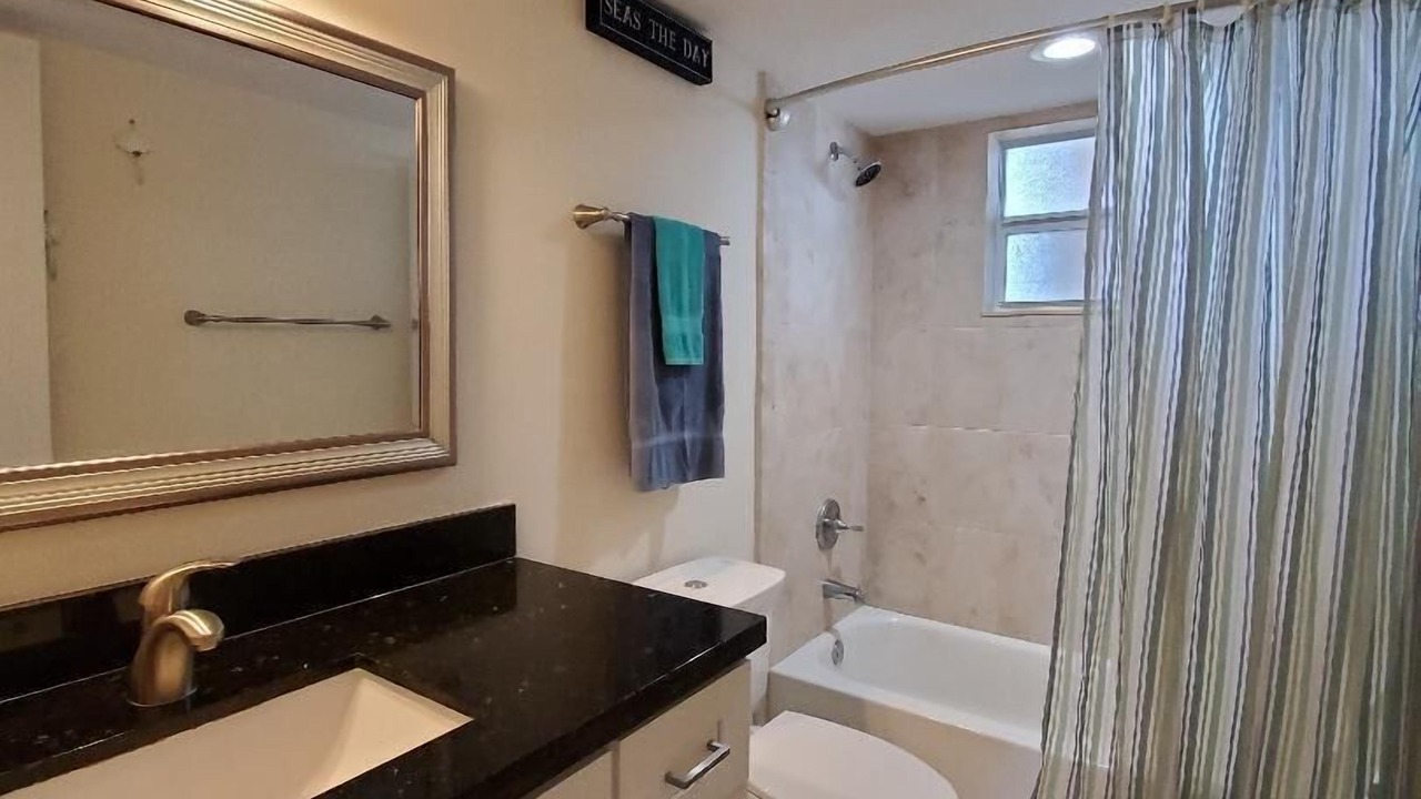 Photo of Bathroom in Tavernier