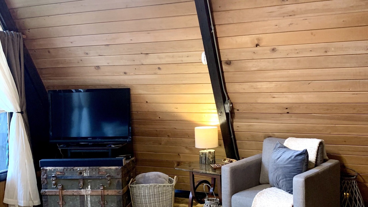 Photo of Livingroom in Ashford