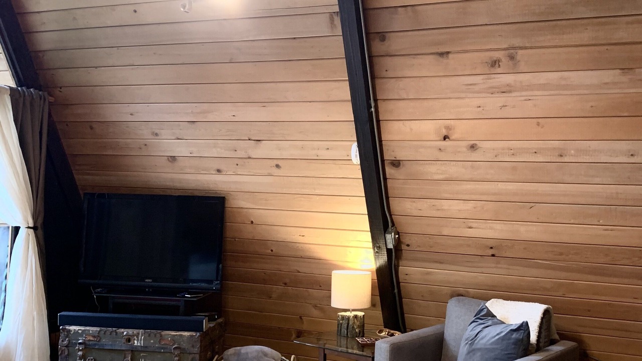Photo of Livingroom in Ashford
