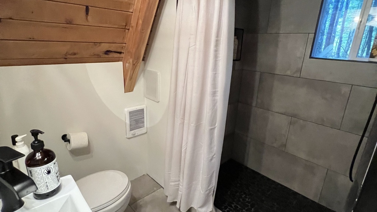 Photo of Bathroom in Ashford