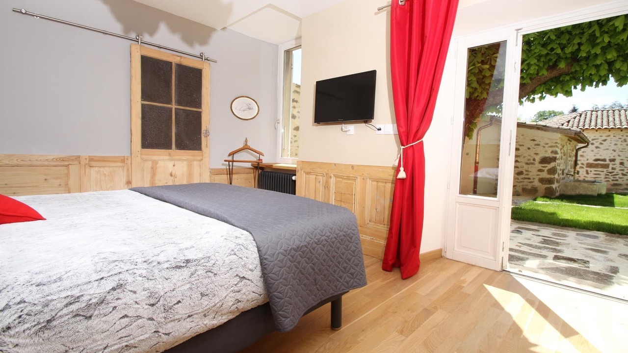 Photo of Bedroom in Annonay