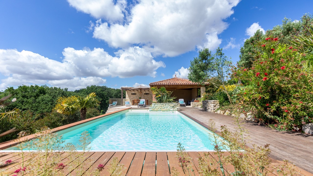 Photo of Outdoor in Castin