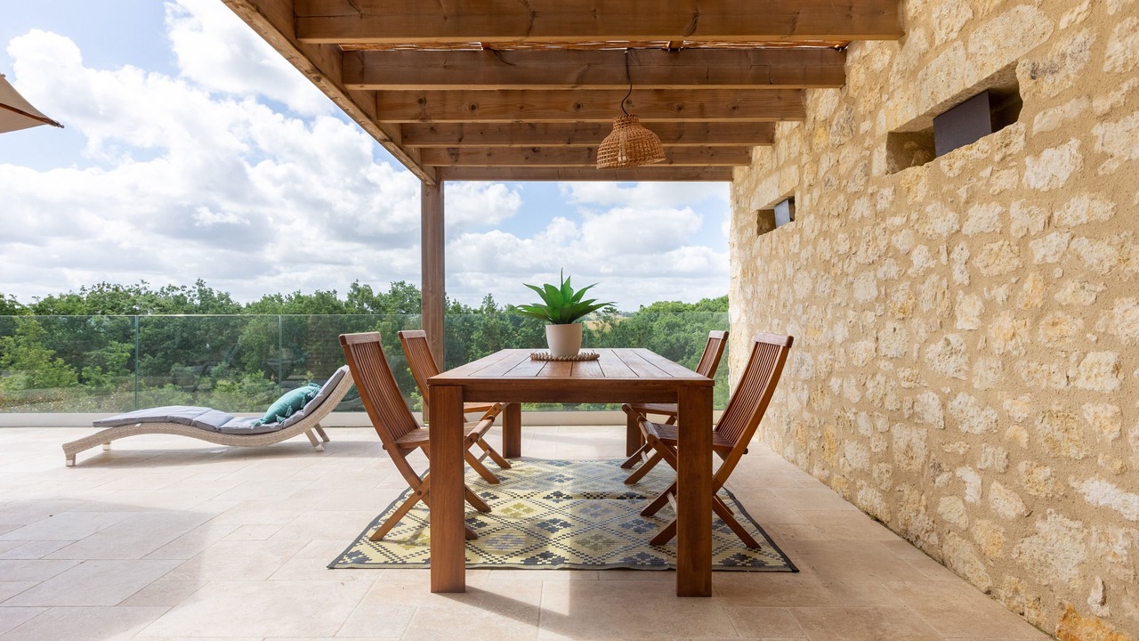 Photo of Outdoor in Castin
