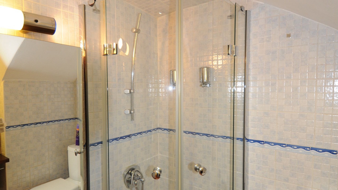 Photo of Bathroom in El Poble-sec