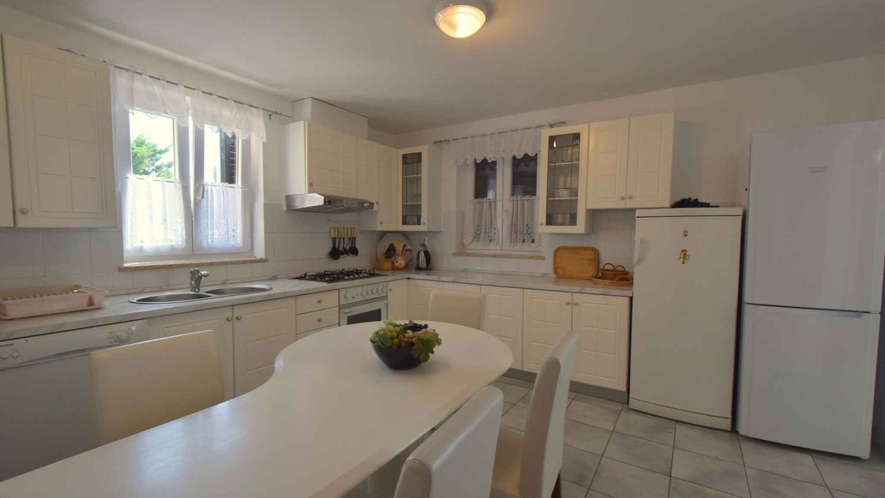 Photo of Kitchen in Omisalj
