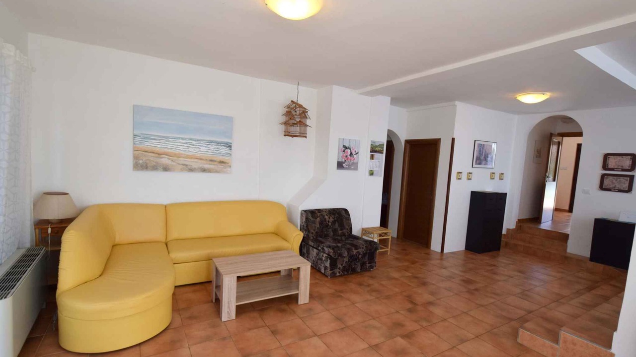 Photo of Livingroom in Omisalj