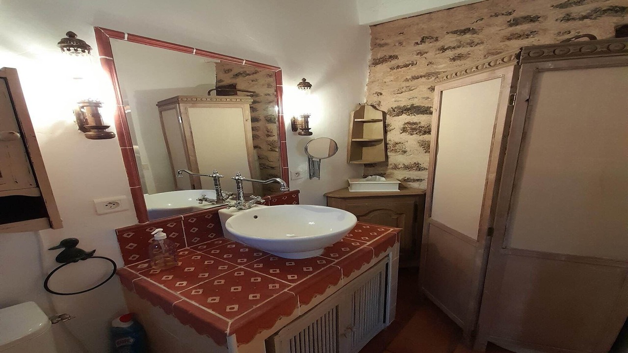 Photo of Bathroom in Viens