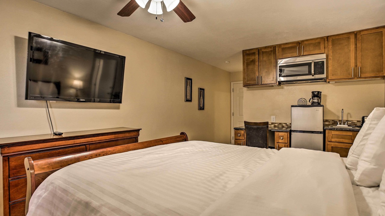 Photo of Bedroom in Englewood