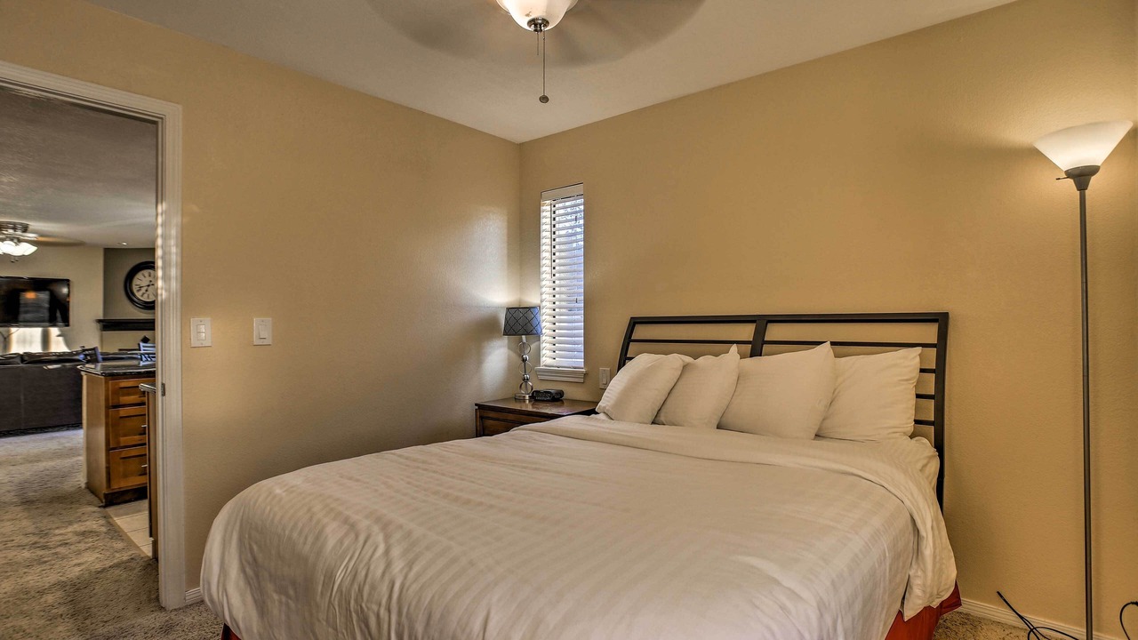 Photo of Bedroom in Englewood