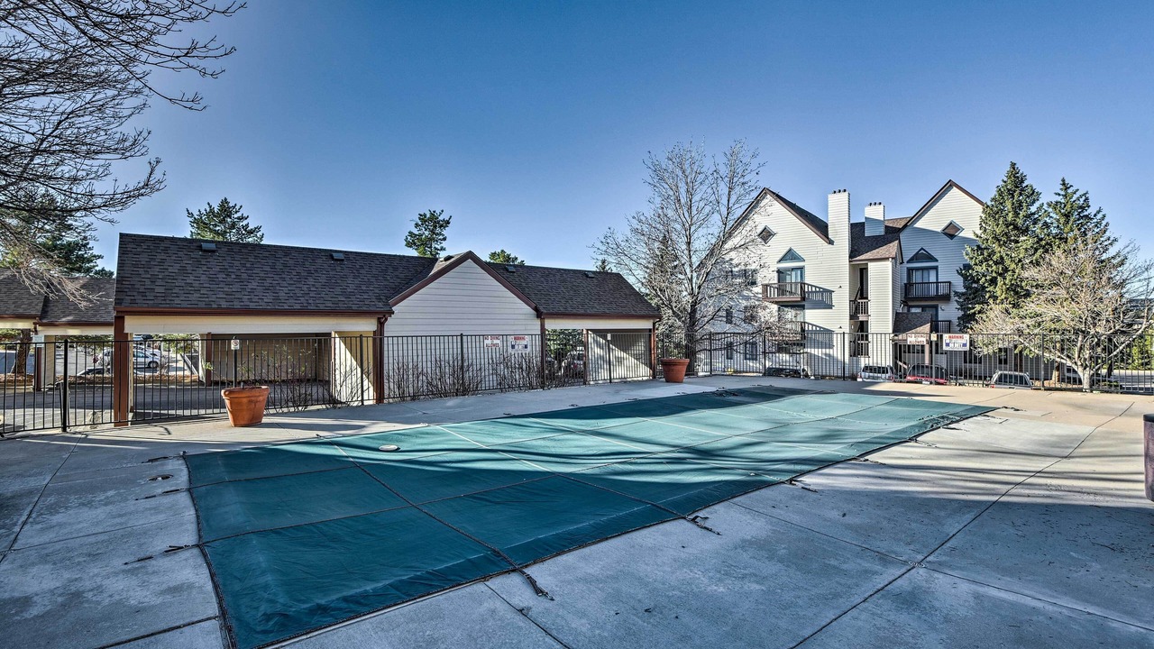 Photo of Outdoor in Englewood