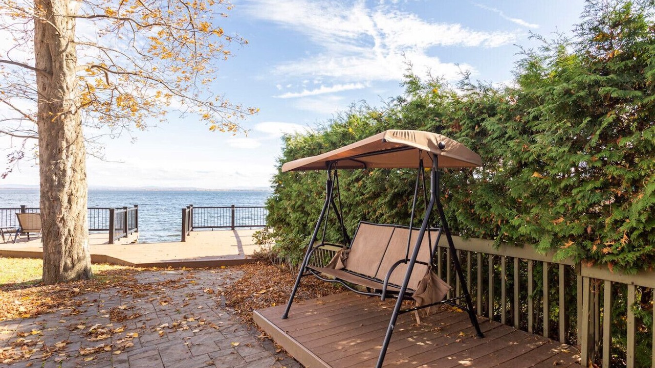 Photo of Patio Balcony in Town of Beekmantown