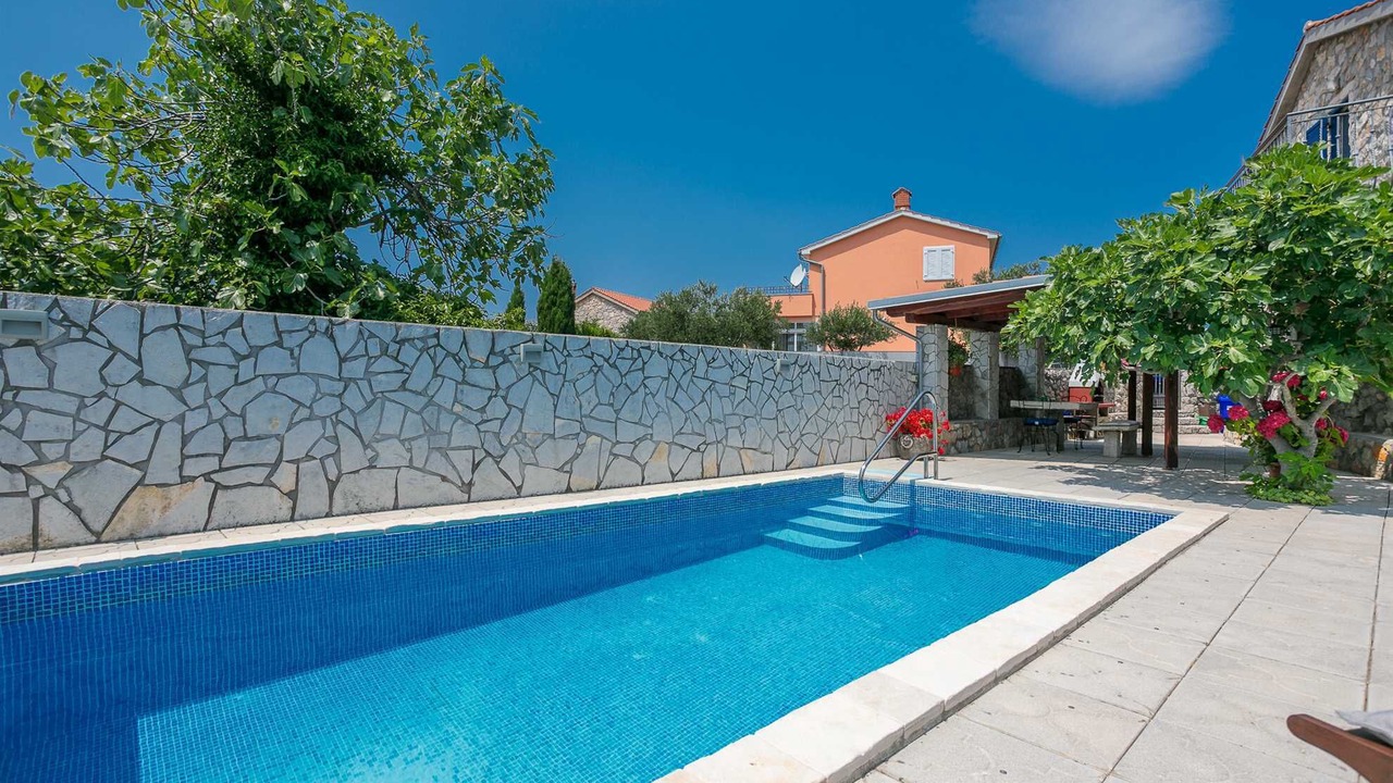 Photo of Outdoor in Brzac