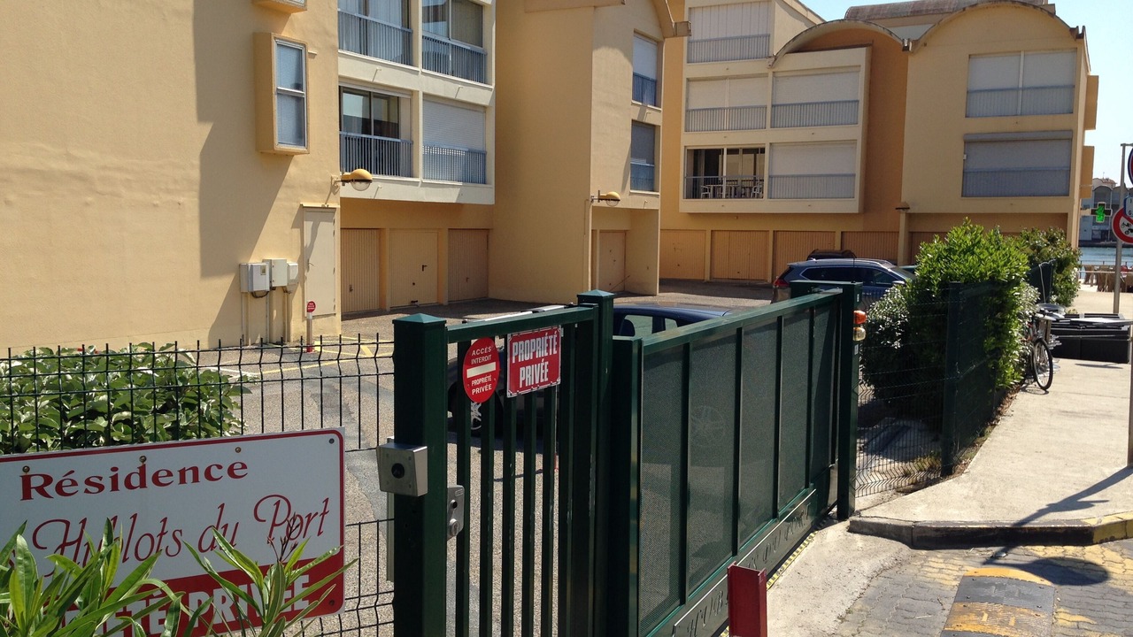 Photo of Outdoor in Port Rive Gauche