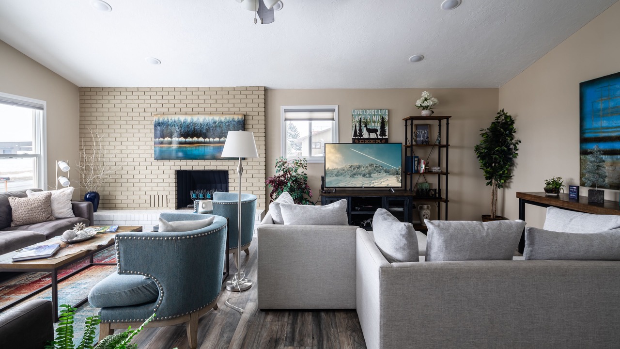 Photo of Livingroom in Four Corners