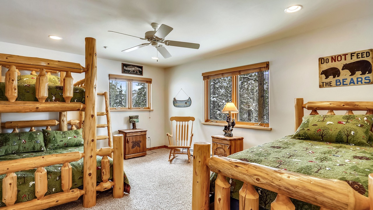 Photo of Bedroom in Columbine Lake