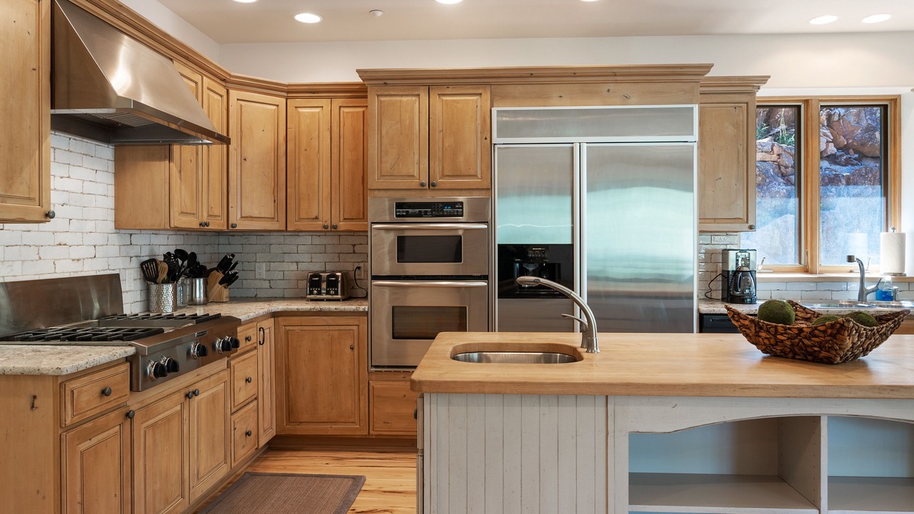 Photo of Kitchen in Columbine Lake