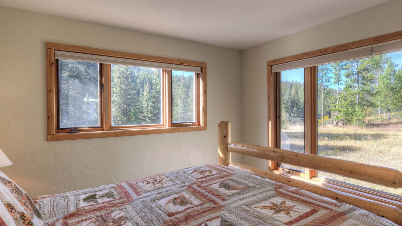 Photo of Bedroom in Big Sky