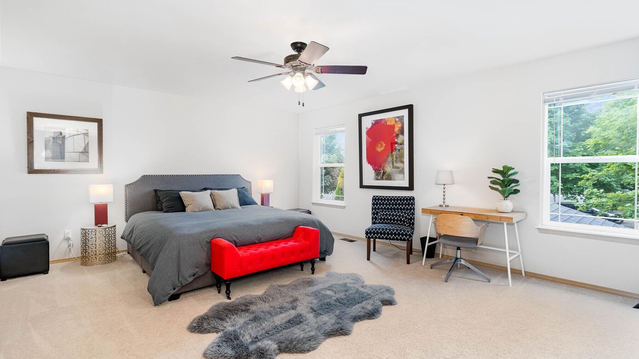 Photo of Bedroom in Maple Valley