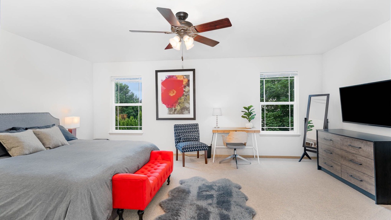 Photo of Bedroom in Maple Valley