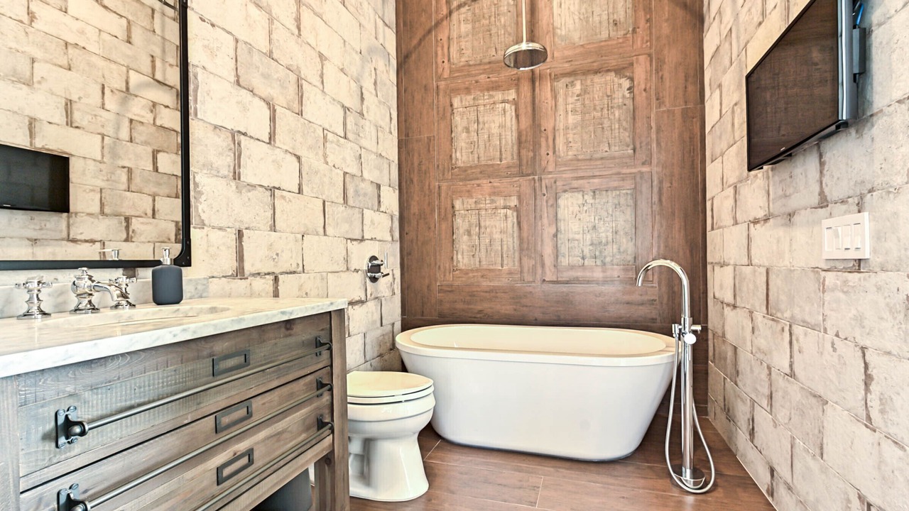 Photo of Bathroom in Deerfield Beach