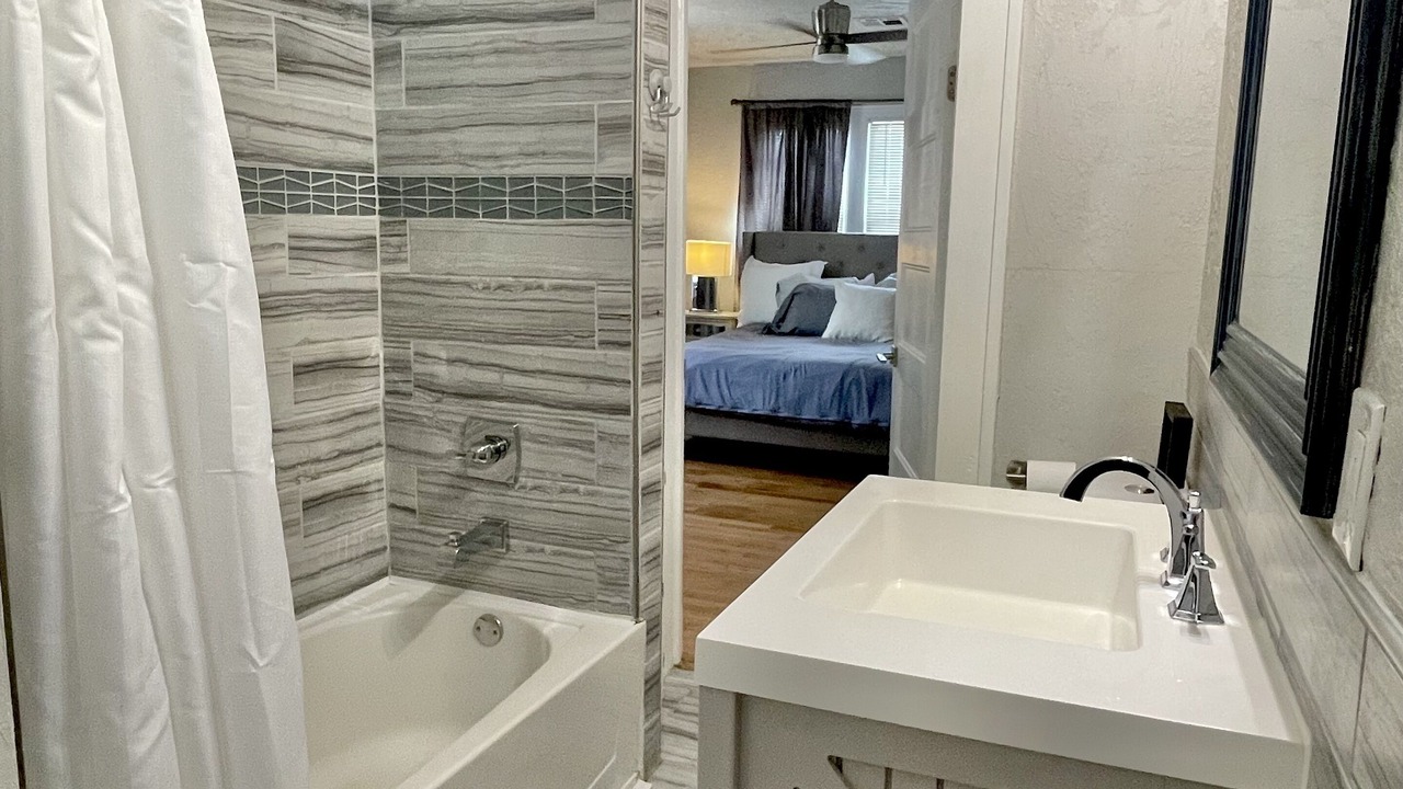 Photo of Bathroom in Corridor South