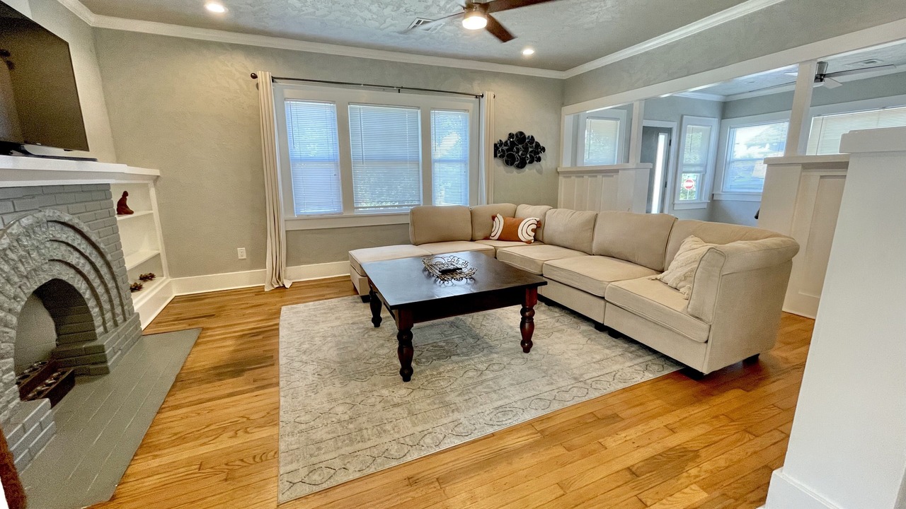 Photo of Bedroom in Corridor South