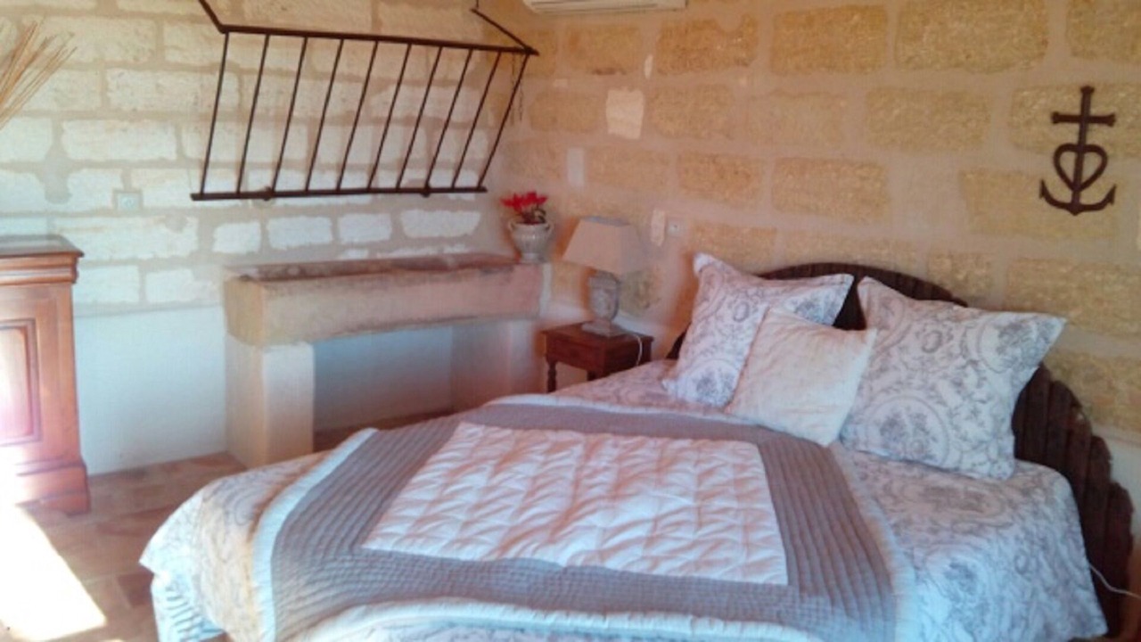 Photo of Bedroom in Le Cailar