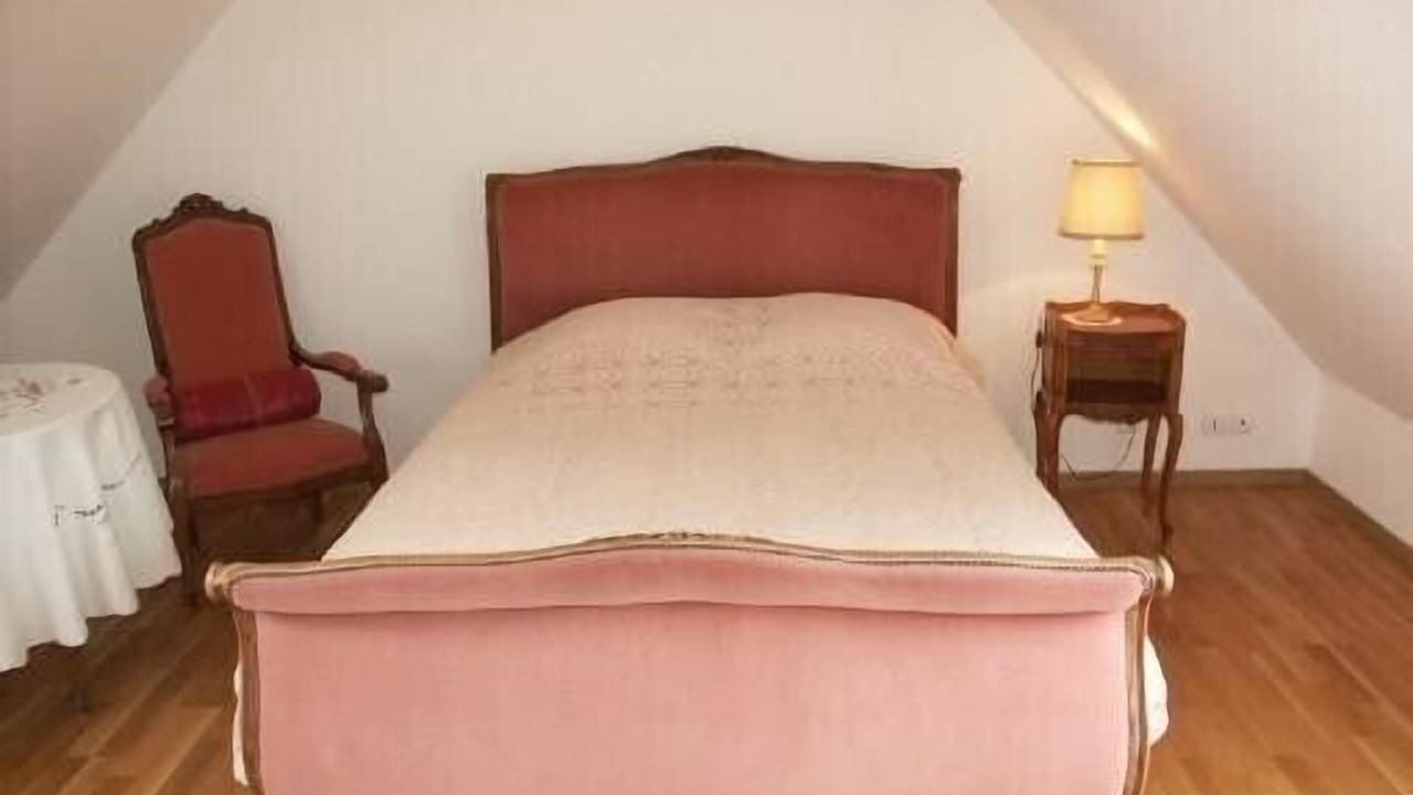 Photo of Bedroom in Le Thuit-Signol
