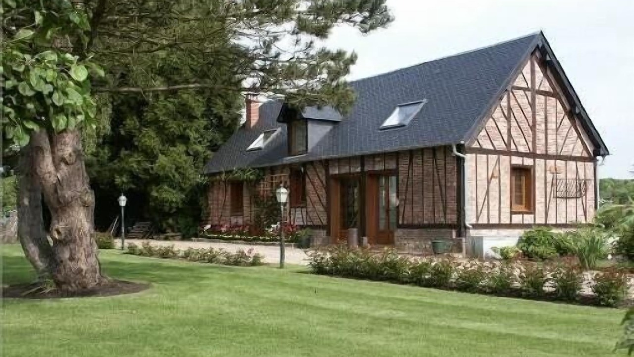 Photo of Outdoor in Le Thuit-Signol