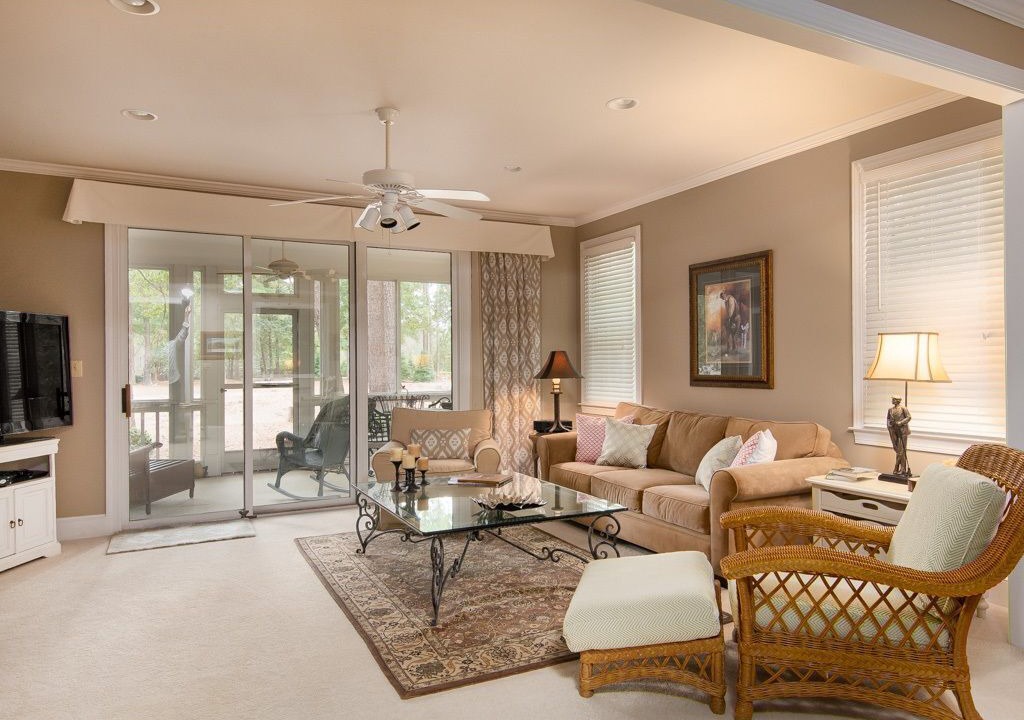 Photo of Livingroom in Eatonton