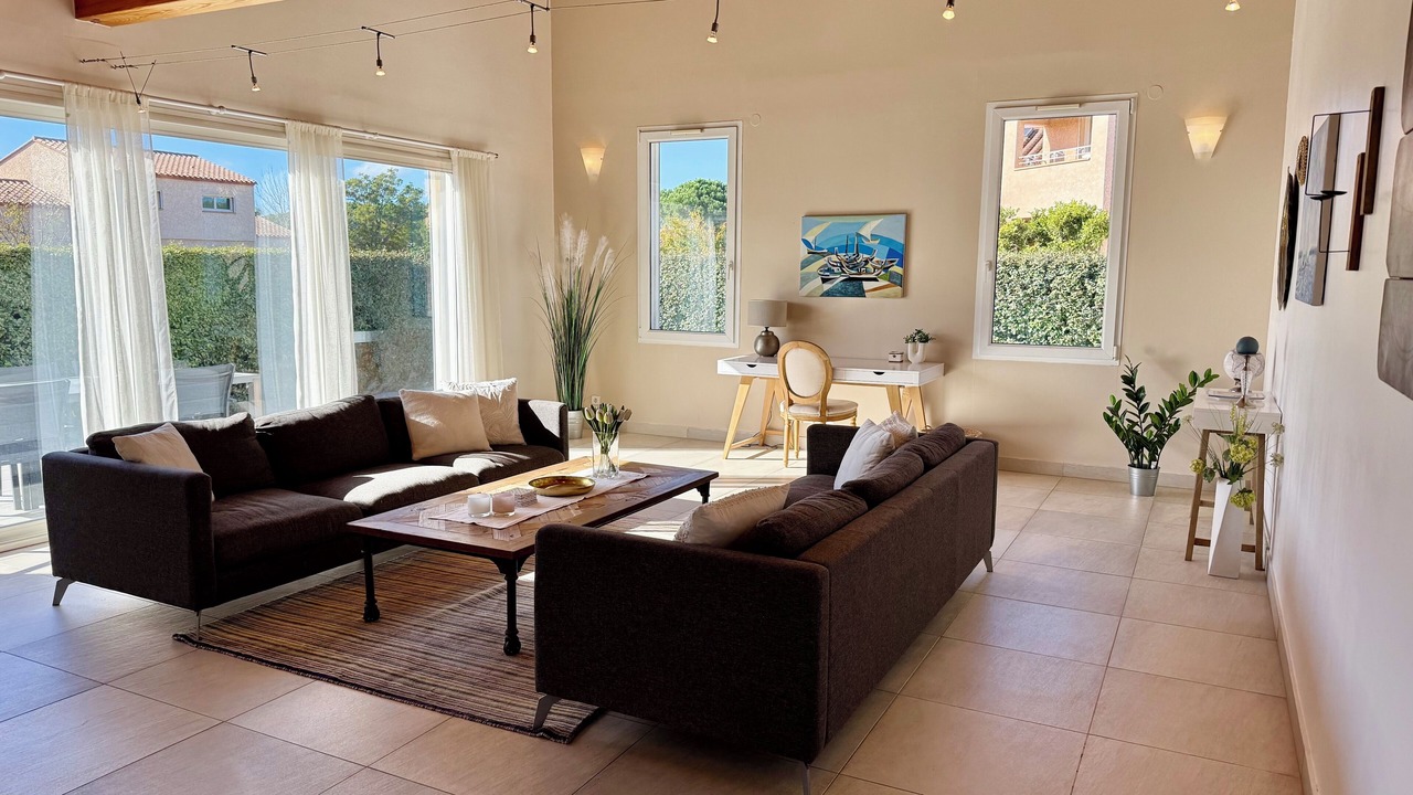 Photo of Livingroom in Saint-Cyprien