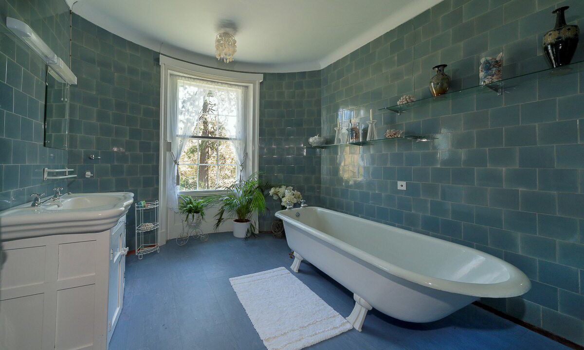 Photo of Bathroom in Boldre