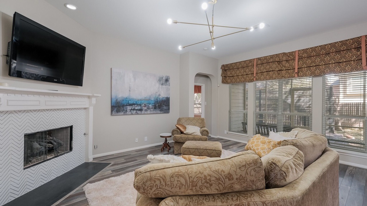 Photo of Livingroom in Crownridge of Texas