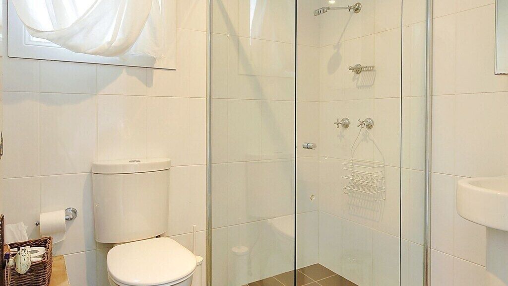 Photo of Bathroom in Leura