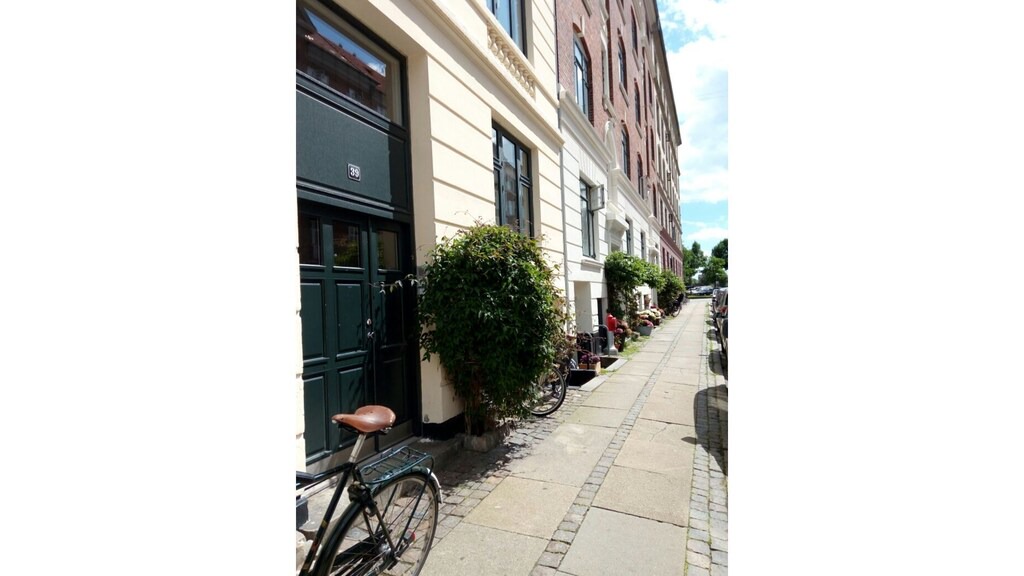 Photo of Buildings in København V