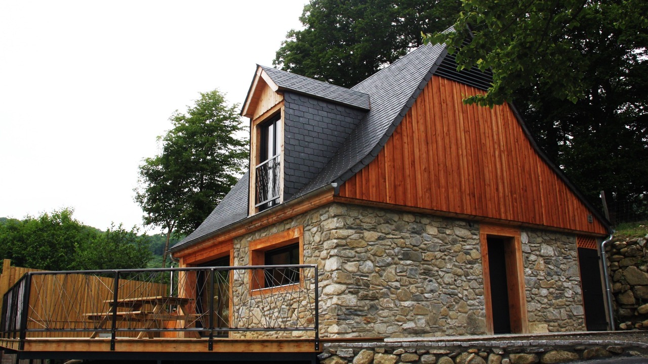 Photo of Outdoor in Omex