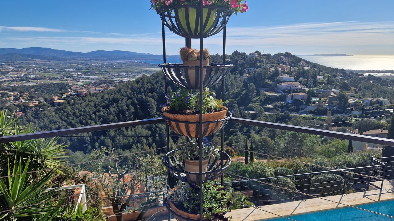Photo of Outdoor in Hyeres