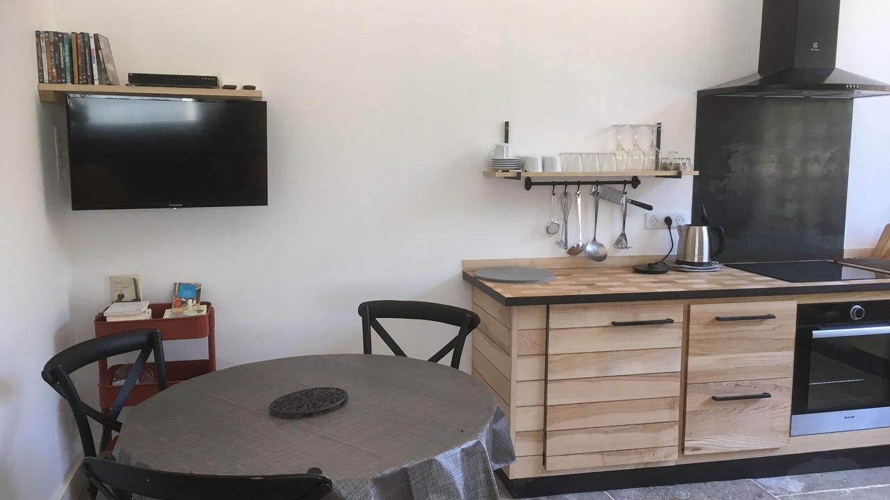 Photo of Kitchen in Essia