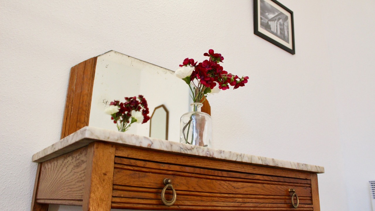 Photo of Others in Olivese