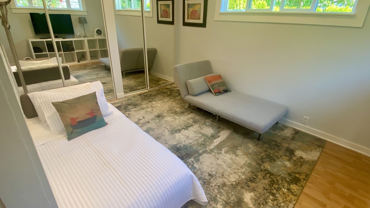 Photo of Others in North Admiral