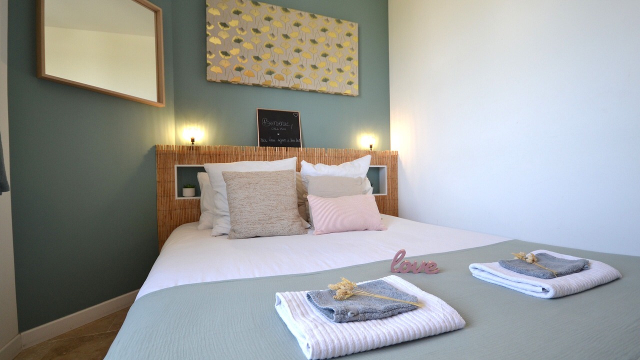 Photo of Bedroom in La Richardais