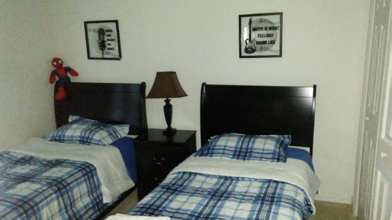 Photo of Bedroom in Crystal Cove