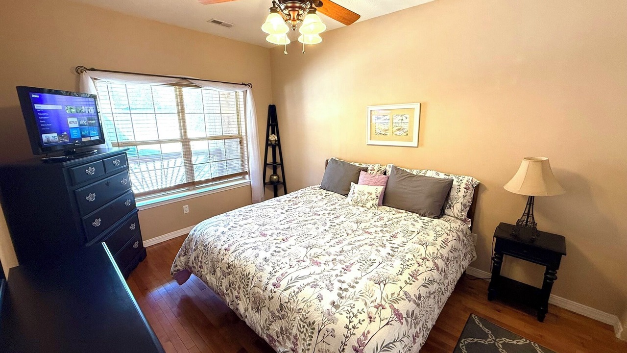 Photo of Bedroom in Indian Point