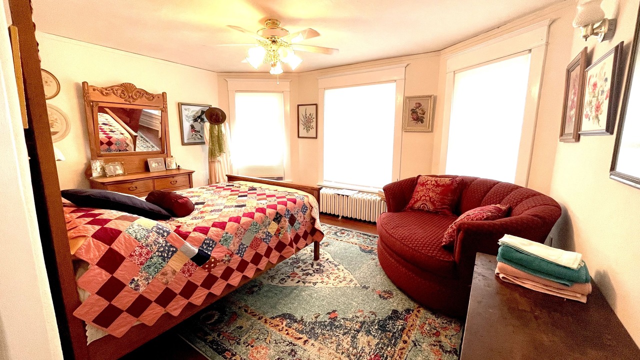 Photo of Bedroom in Baldwin City