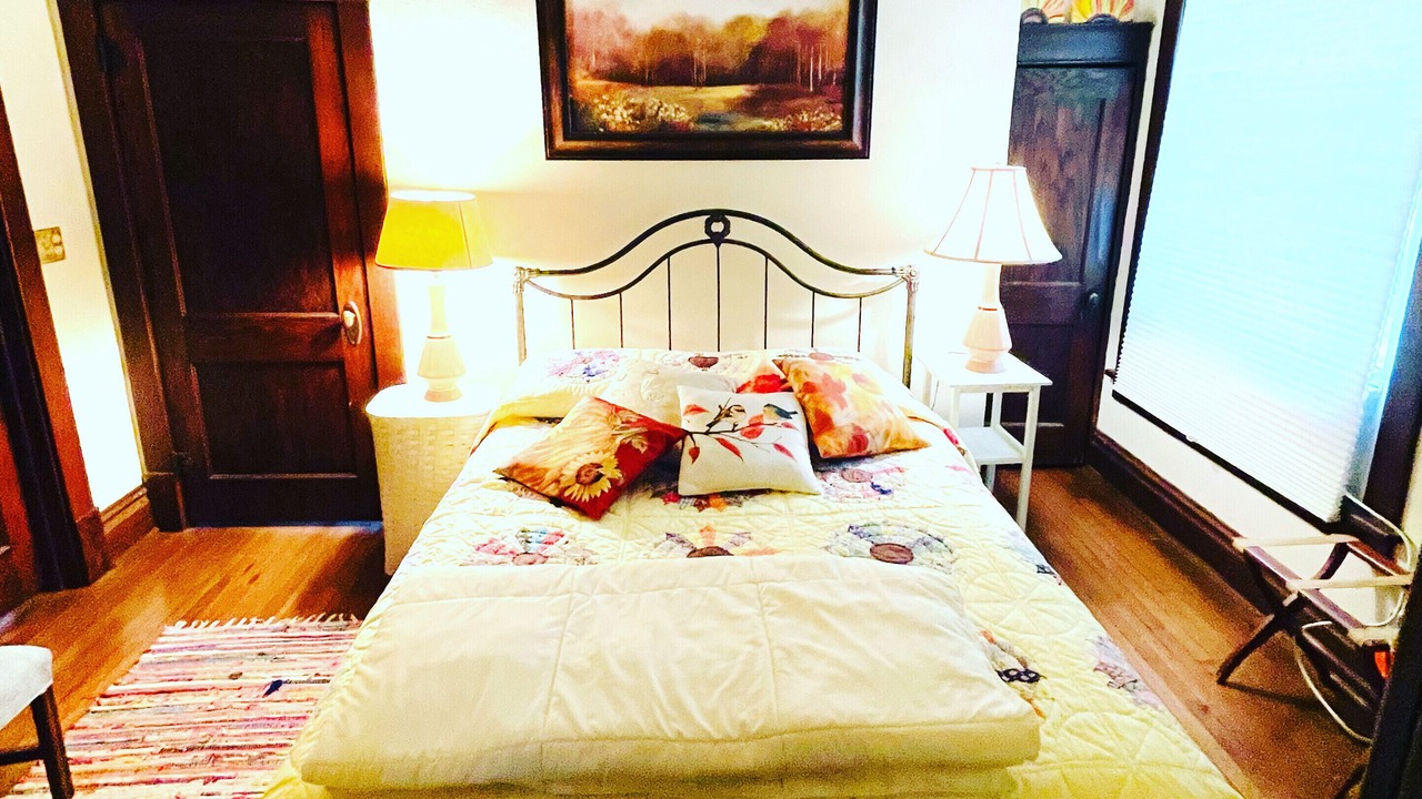 Photo of Bedroom in Baldwin City