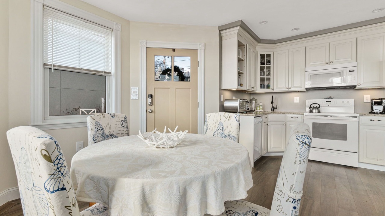 Photo of Kitchen in Winthrop